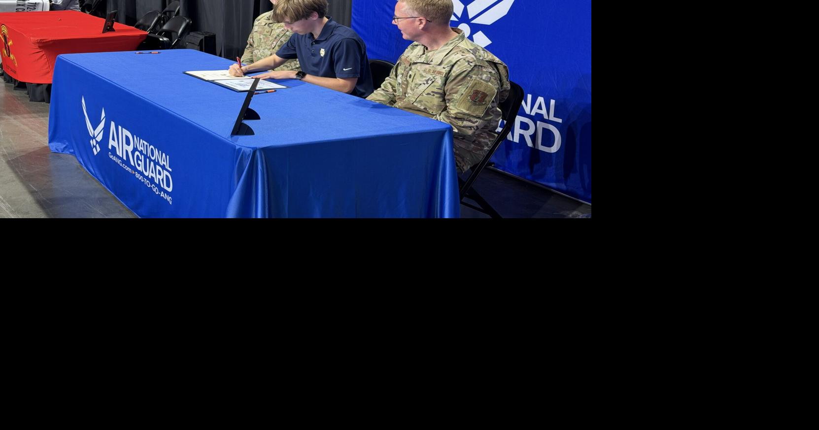 'Signing day' recognizes Siouxland students entering workforce, military