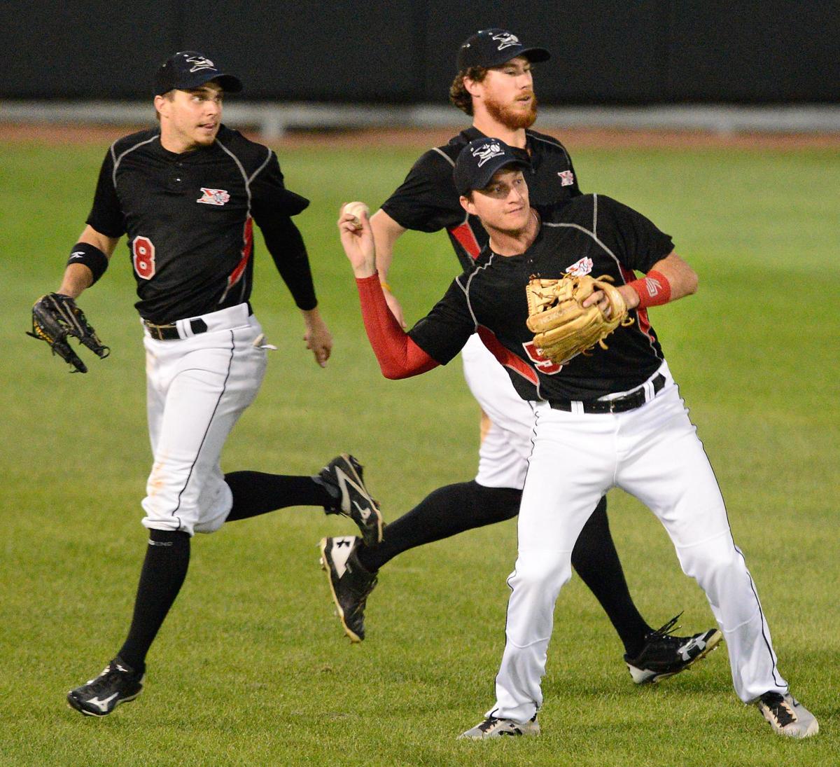 Baseball Kansas City T-Bones vs. Sioux City Explorers