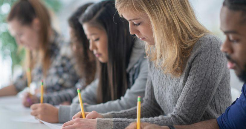 Iowa student test scores hold steady as achievement gaps continue - Vimarsana News