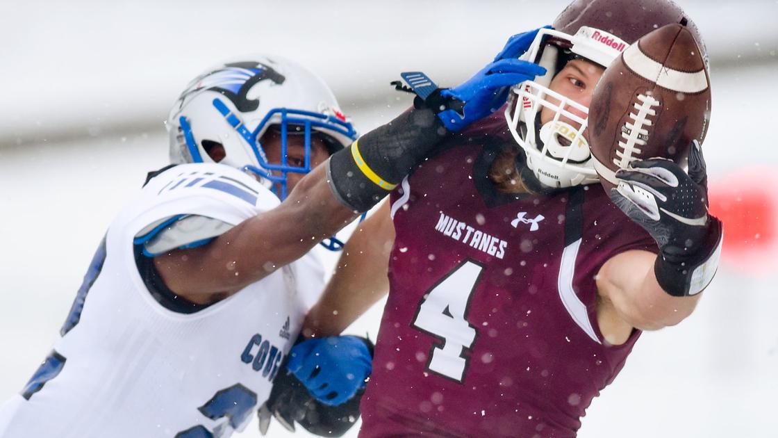 Dramatic Victory Sends Morningside Mustangs To Title Game
