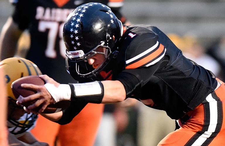 Football Des Moines Hoover at Sioux City East
