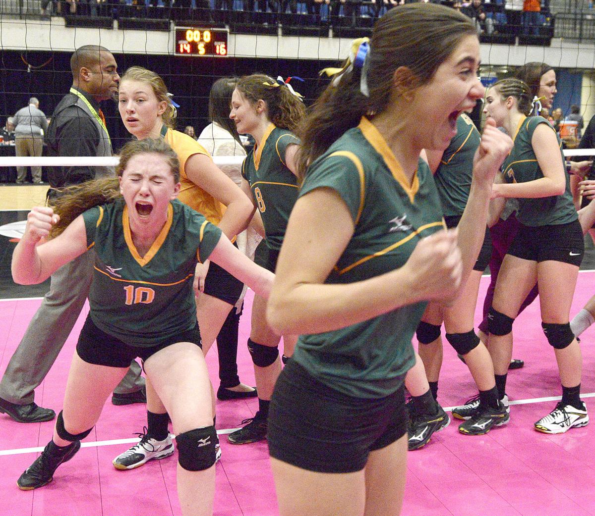 Gehlen Catholic vs Springville state volleyball