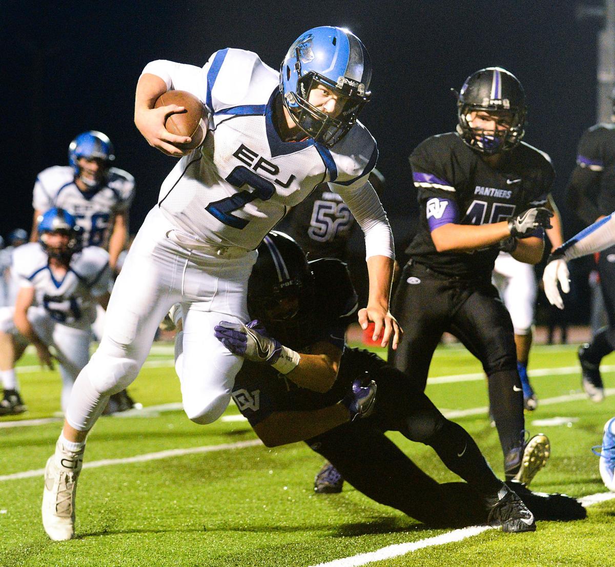 Photos Elk PointJefferson at Dakota Valley football Dakota Valley