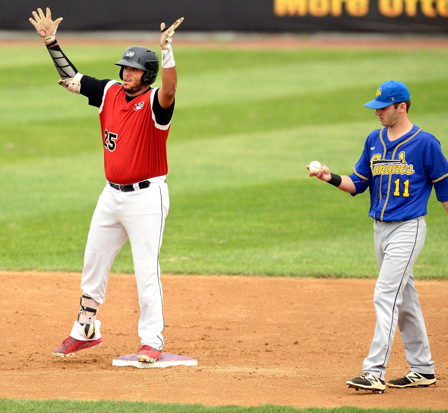 Photos Sioux Falls Canaries vs. Explorers Baseball | Explorers baseball | siouxcityjournal.com