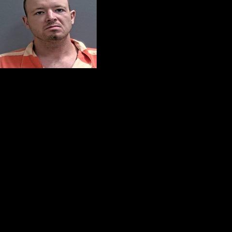 Sioux City man charged with assaulting dog