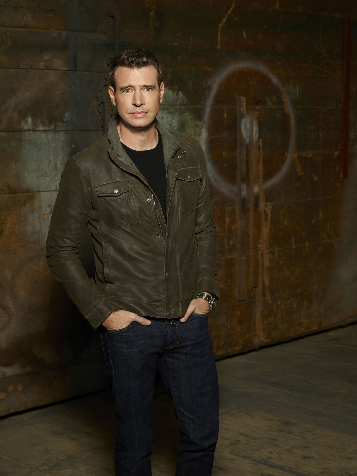 Next photo of Scott Foley