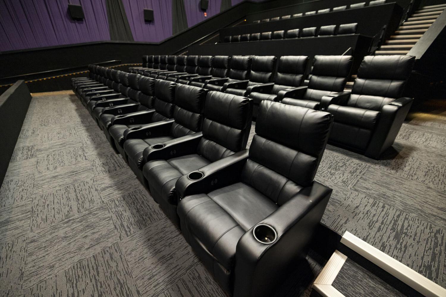 Sioux City's Promenade rolls with changes of moviegoing