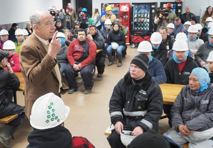 Grassley visits Cloverleaf Cold Storage