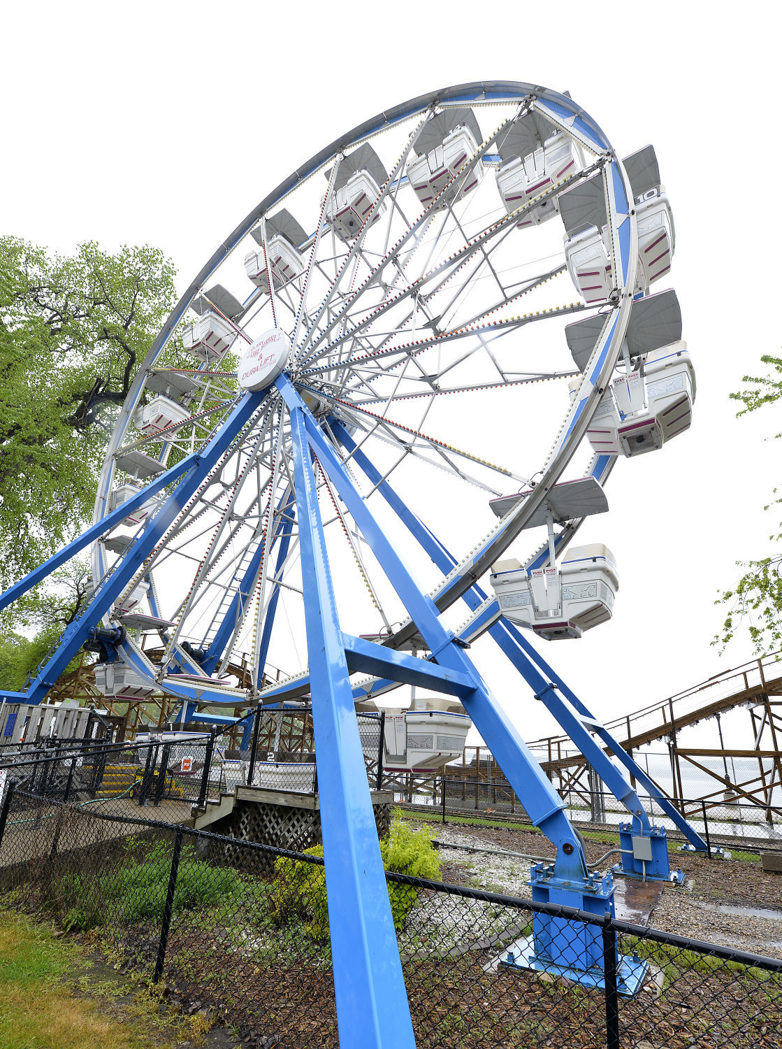 Arnolds Park Amusement Park celebrates 125 years with music, tea and