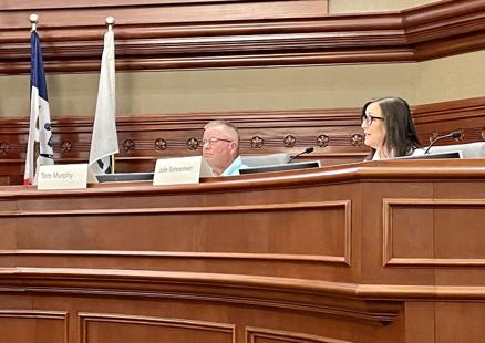 Murphy tops Schoenherr in fundraising for City Council race - Vimarsana News