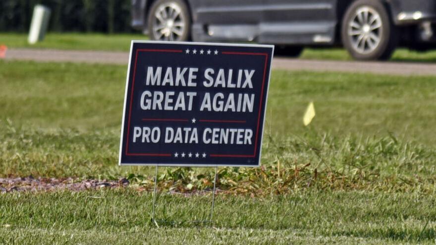 Pro-data center signs vandalized in Salix