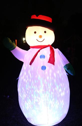 Jerry Yacevich Christmas decorations