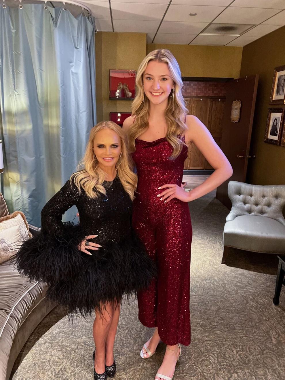Singing with Kristin Chenoweth solidifies East High School junior's