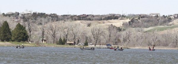 Lake Yankton open for fish salvage