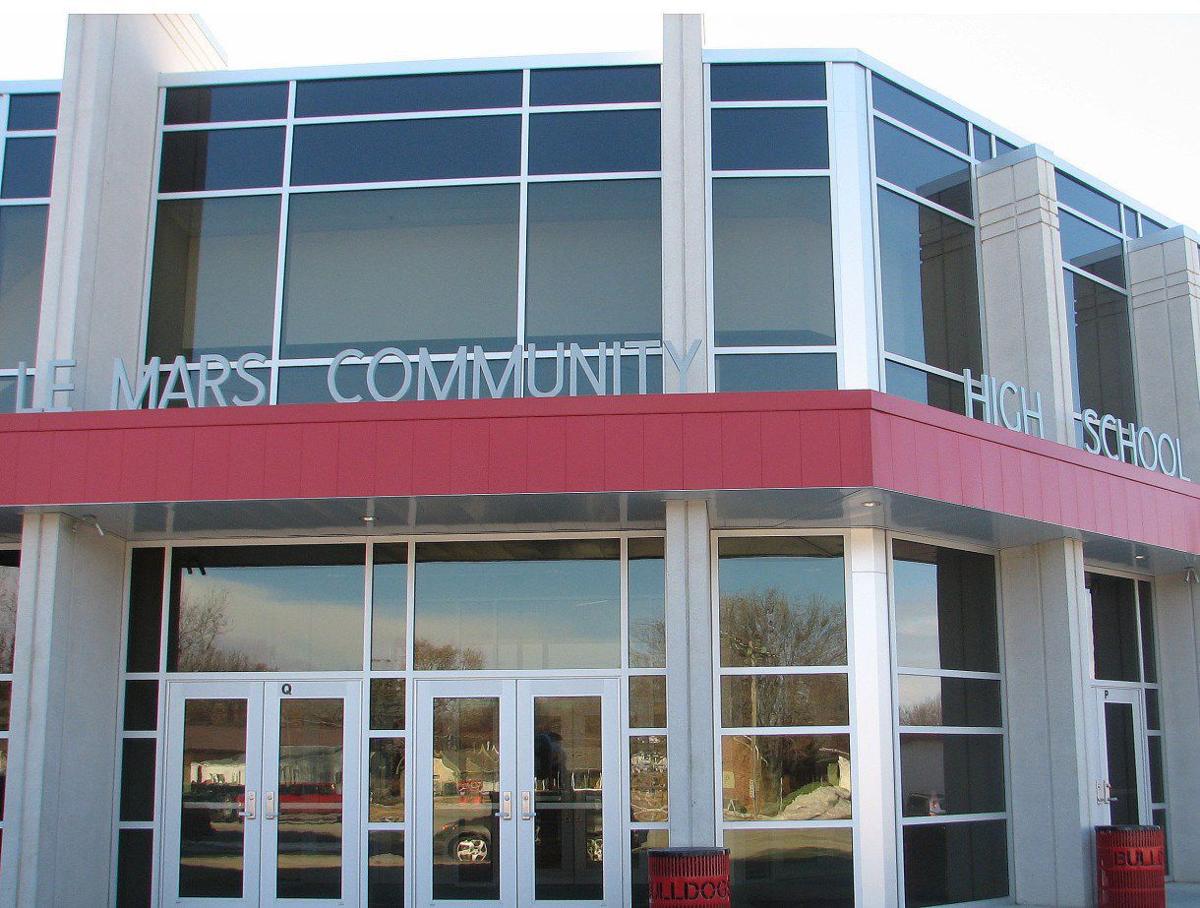 UPDATE Le Mars High School no longer on lockdown Siouxland Crime