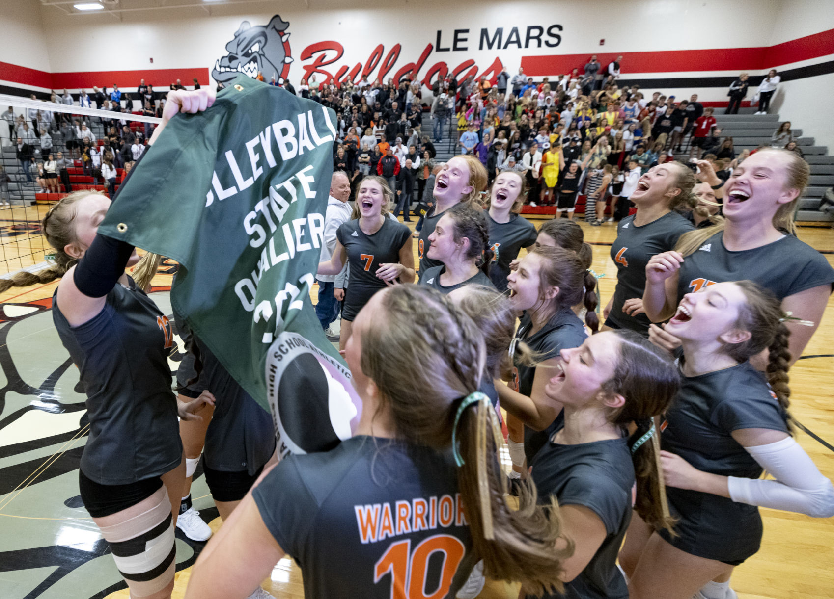 Sergeant Bluff-Luton volleyball beats Sioux Center to clinch spot at state tournament
