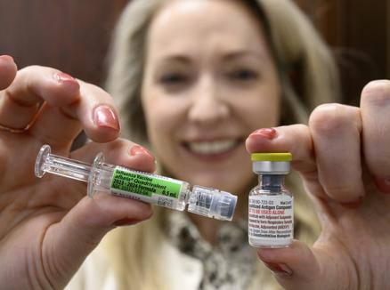 Vaccine season underway at Sioux City's Drilling Pharmacy - Vimarsana News