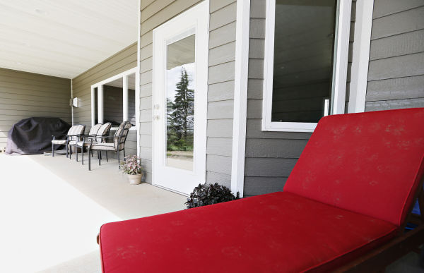 Prefab farmhouse in Cushing, Iowa