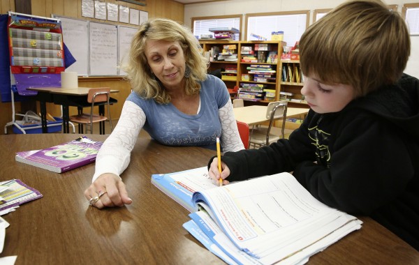 Sioux City schools to consider bullet-resistant glass