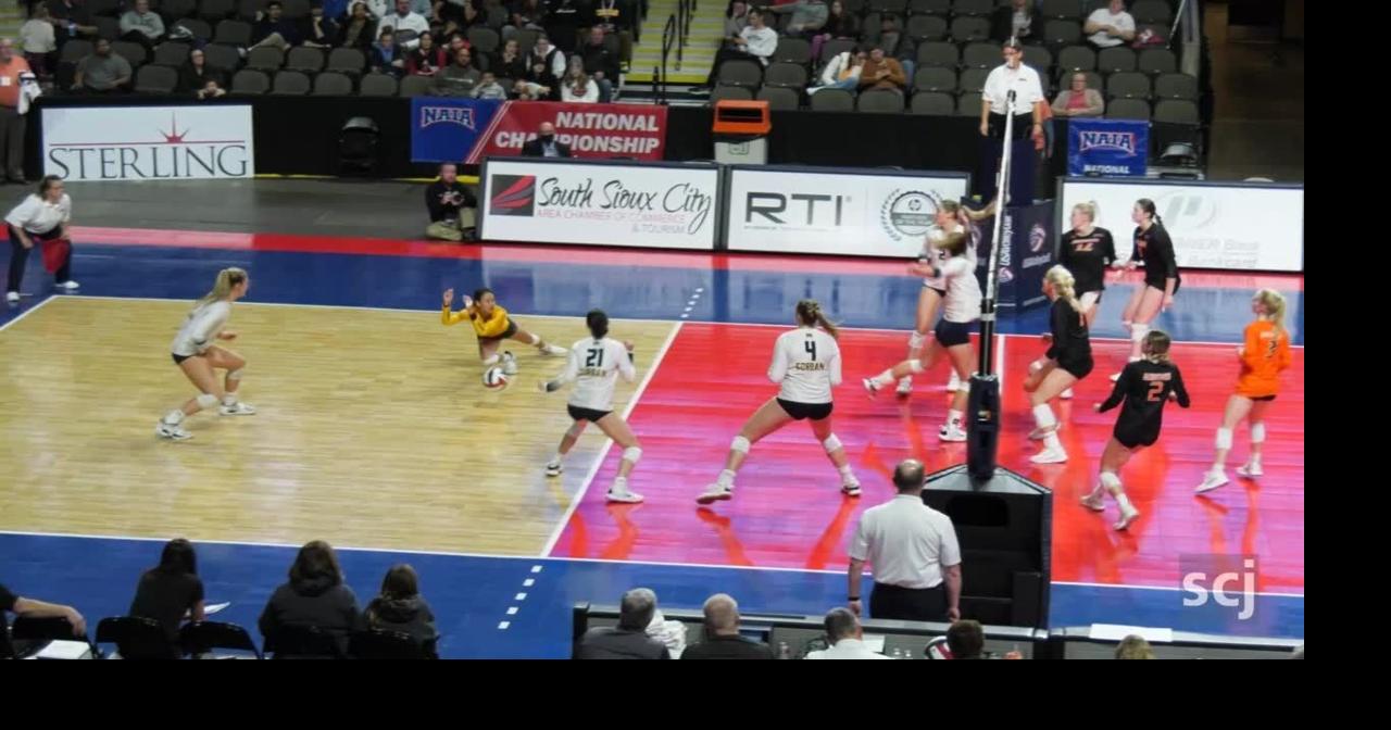 2022 NAIA volleyball national championship action