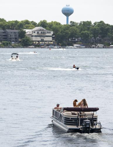 Boating in Okoboji