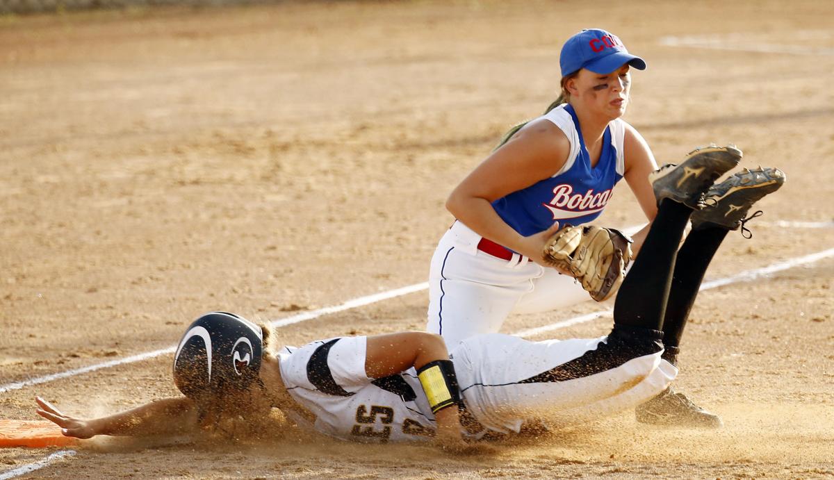 Photos Charter OakeUte at LawtonBronson softball Sports