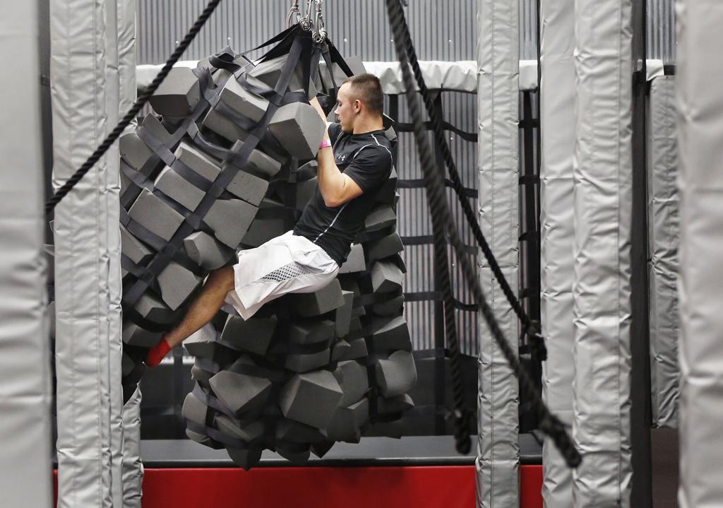 Drop Zone Lands In Sioux City Local Business Siouxcityjournal Com