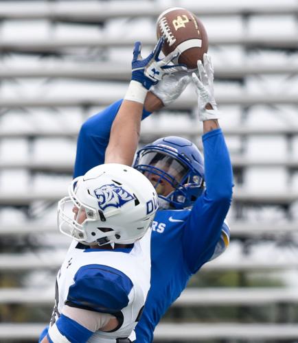 Football Dakota Wesleyan at Briar Cliff