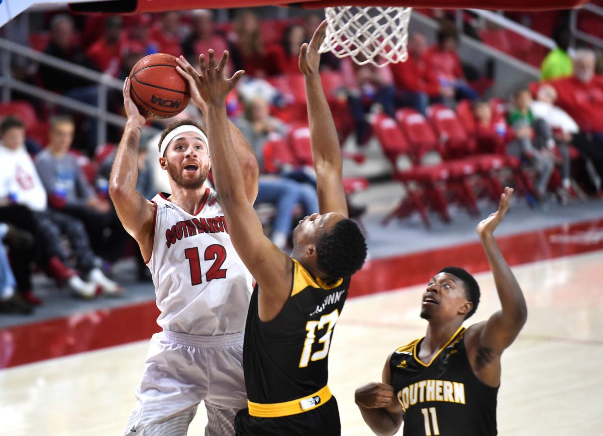 Photos South Dakota Vs Southern Mississippi Basketball College