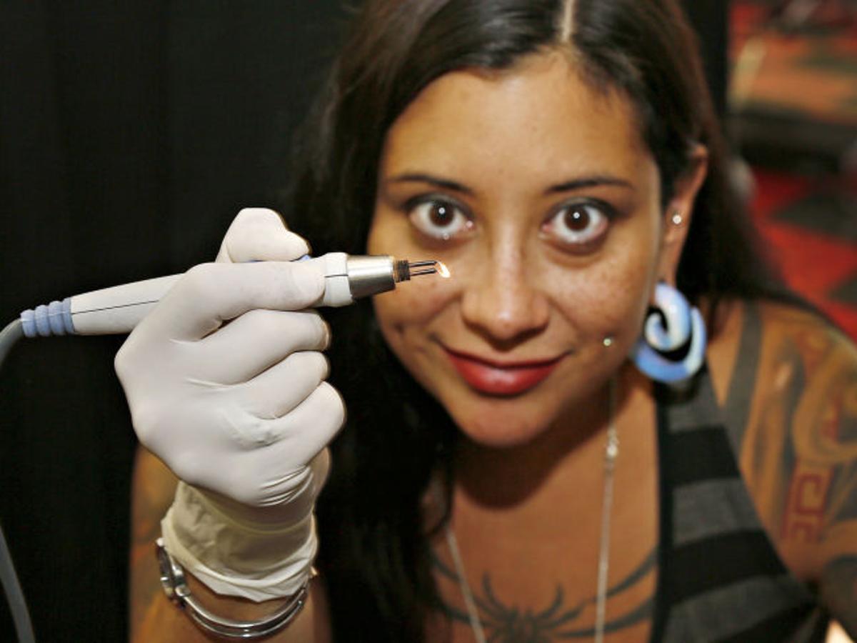 Scarification Catches On In The Midwest Weekender Siouxcityjournal Com