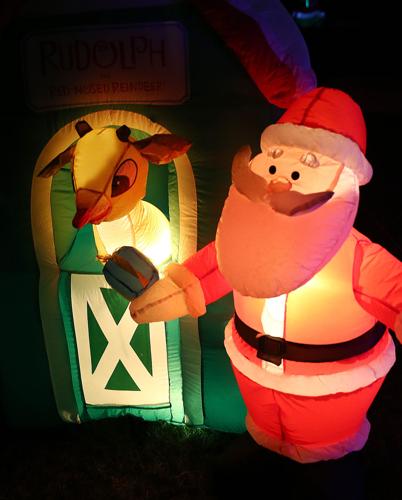 Jerry Yacevich Christmas decorations
