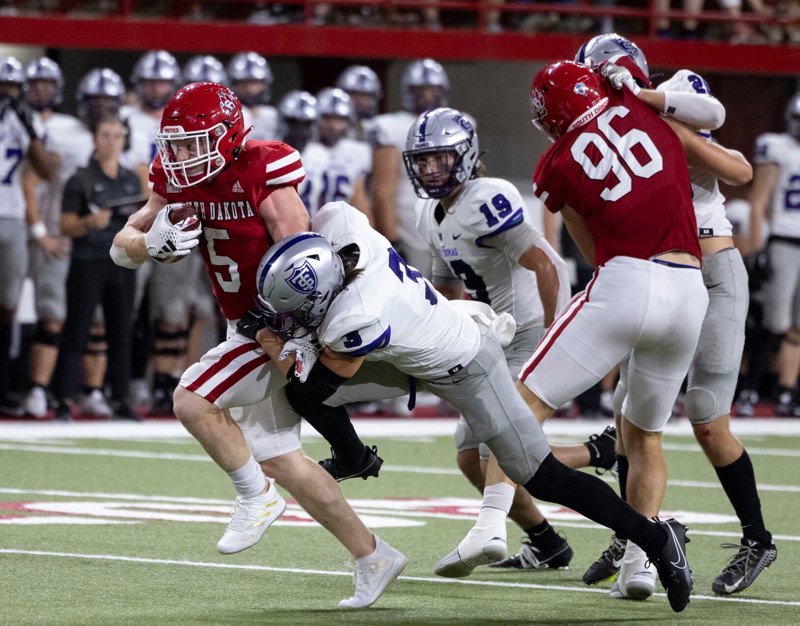 South Dakota Hosts Sacramento State In FCS Playoffs Saturday