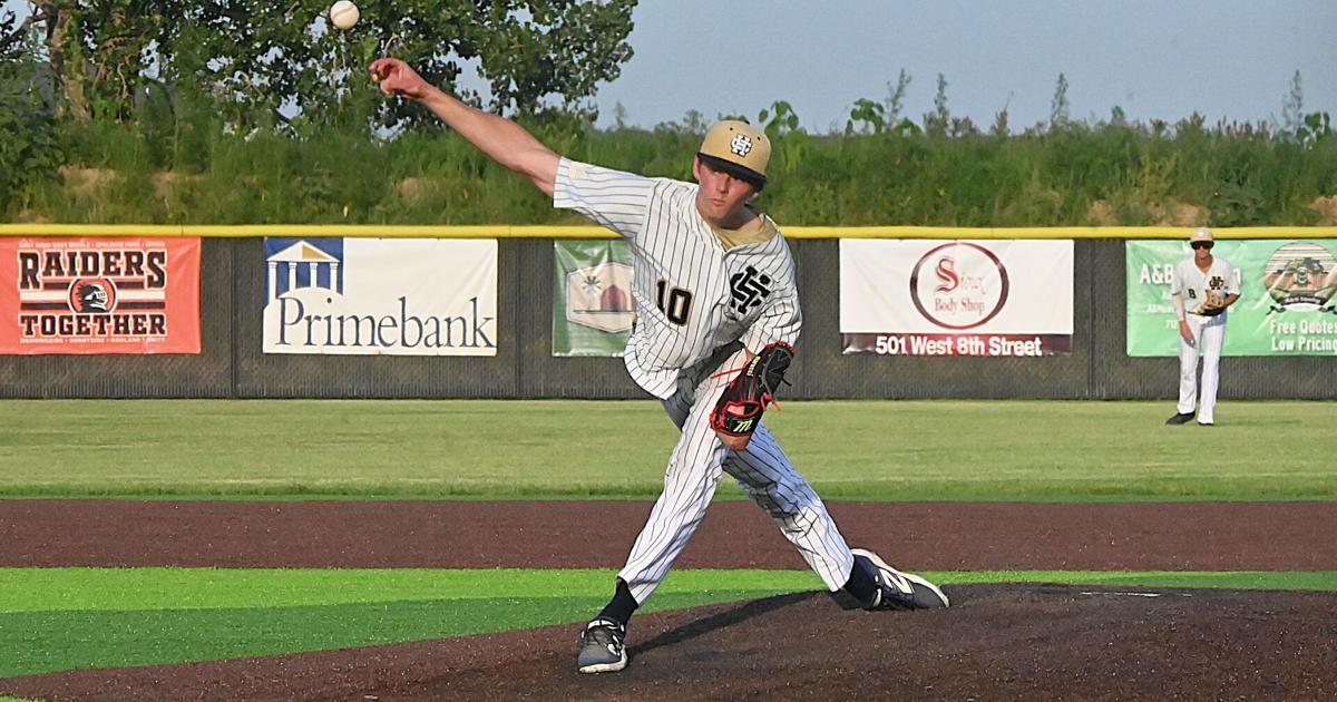 LaFavor heads to Boston to sign contract, realize dream of becoming playing pro baseball