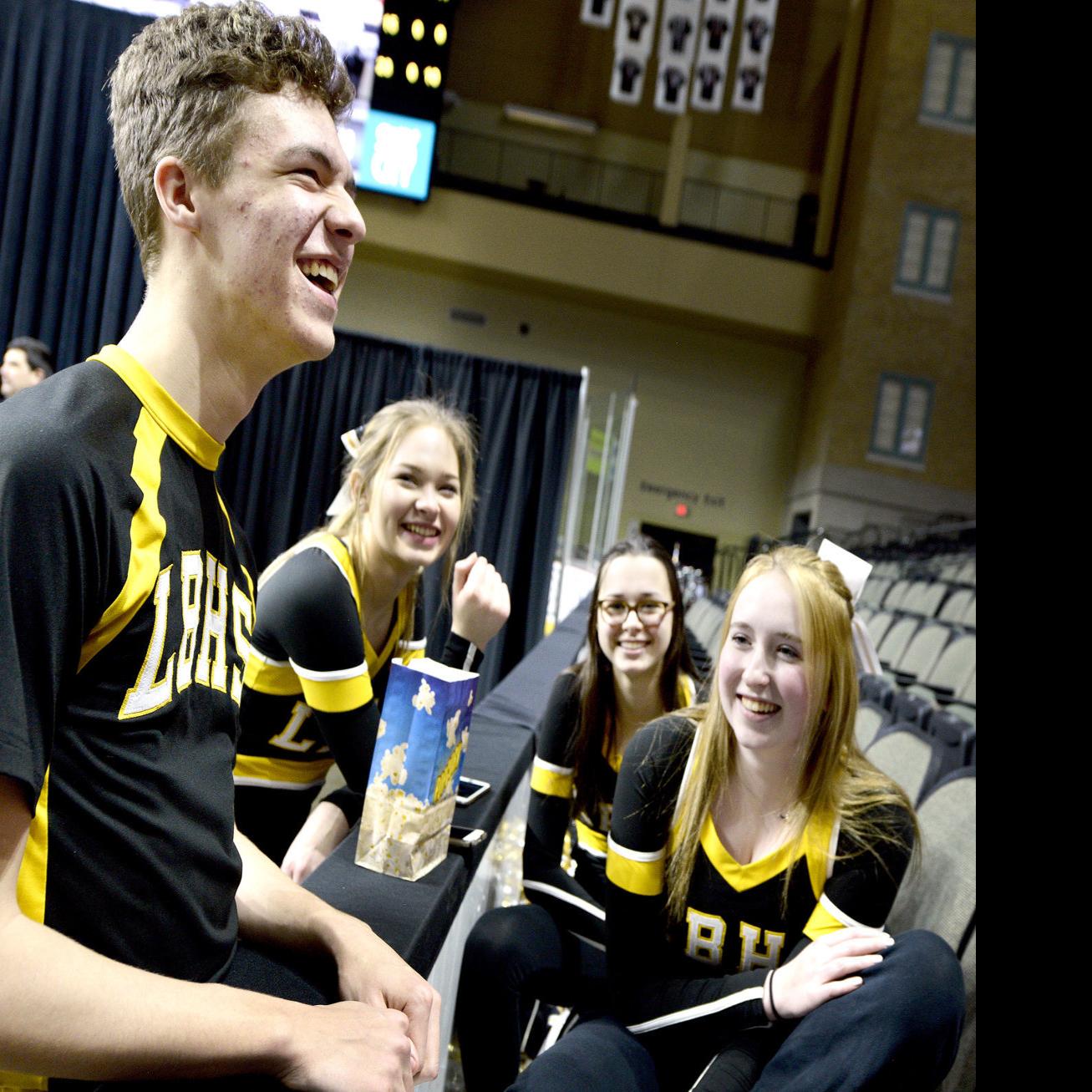 Lawton Bronson Boy Is Cheerleader For School S Basketball