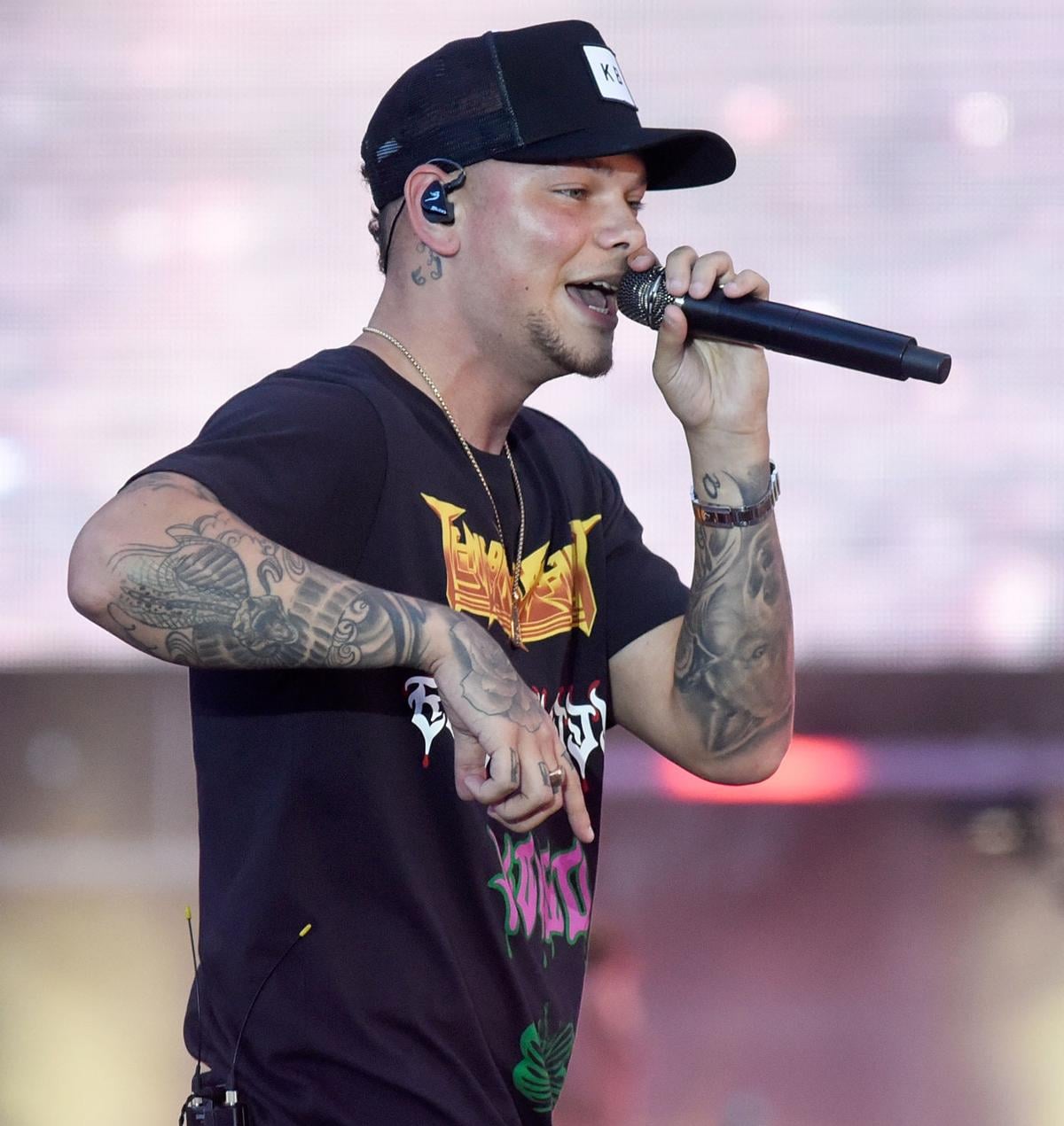 Tyson Drives Concert Traffic To Its Parking Lot Weekender Community Siouxcityjournal Com