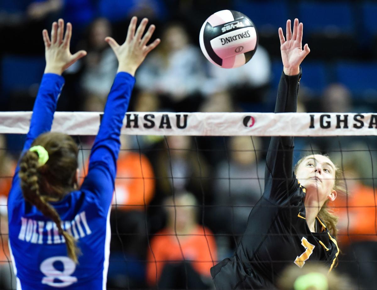 Iowa State Volleyball 1A Janesville vs. Holy Trinity