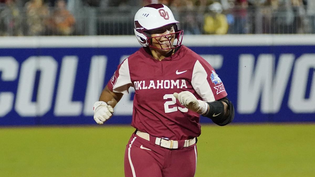 Oklahoma favored to win third straight women's softball title