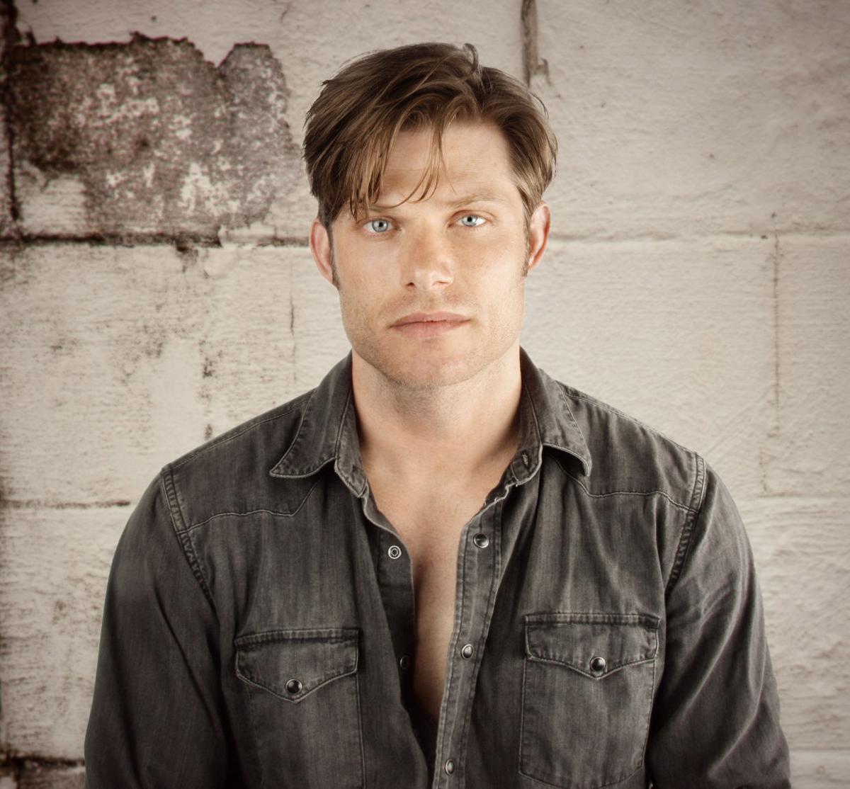 On his own 'Nashville's' Chris Carmack shapes his own music career