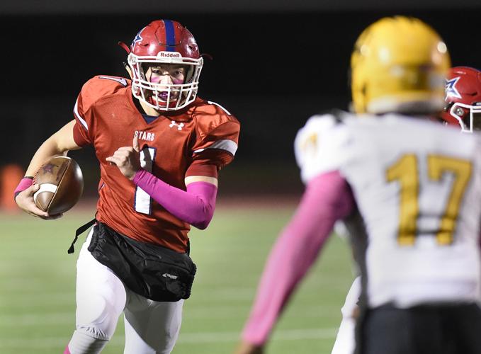 Football Des Moines Hoover at Sioux City North