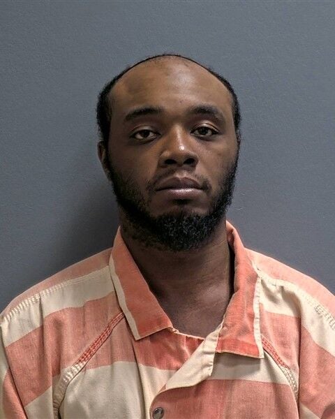 Shooting suspect formally charged with attempted murder