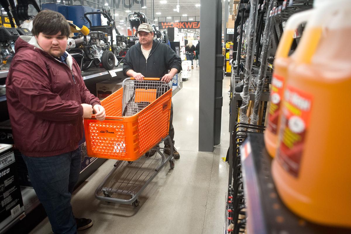 PROGRESS: Fleet Farm lands in Sioux City's Sunnybrook ...