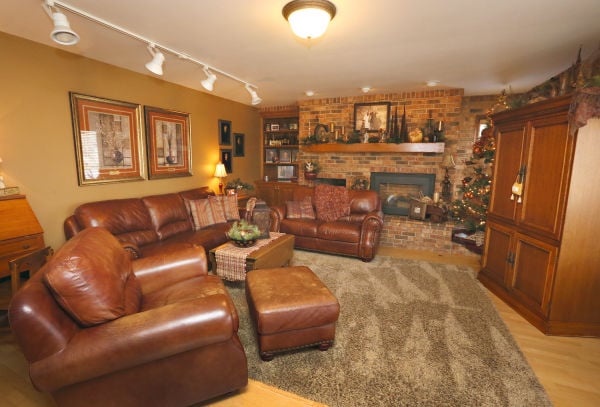 Northwestern College President's Home, family room