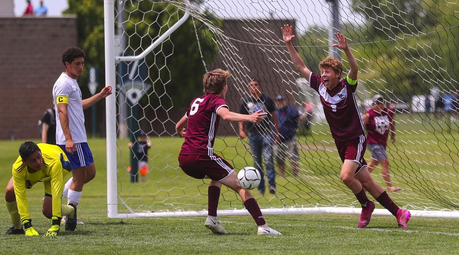 Western Christian heads to Class 1A boys soccer championship game