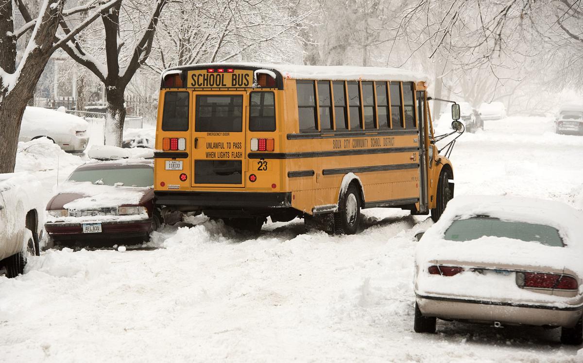 Sioux City snow plows hitting more residential streets Wednesday