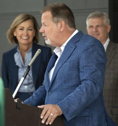 District 42 Apartments and Townhomes  ribbon cutting