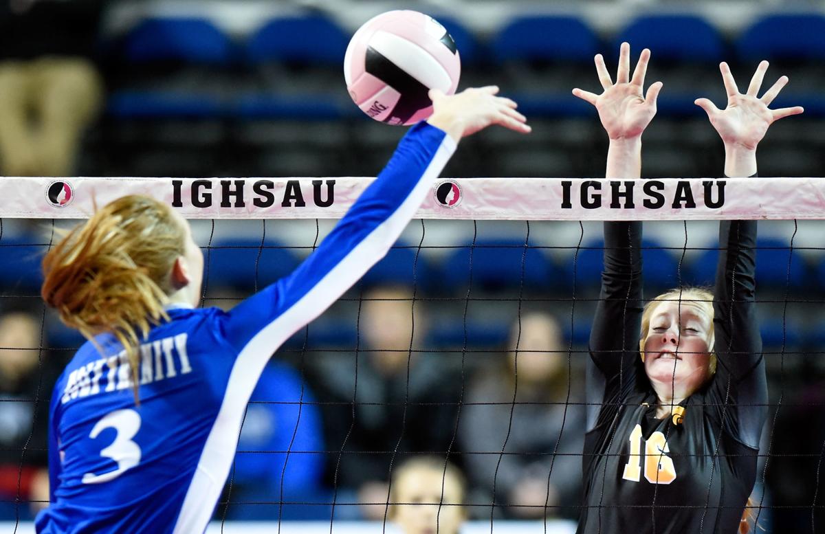 Iowa State Volleyball 1A Janesville vs. Holy Trinity