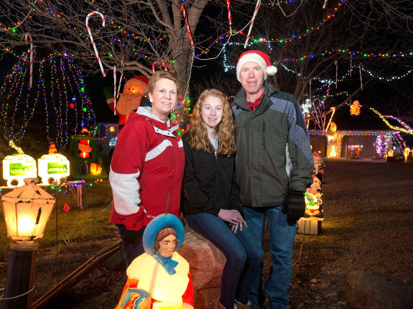 Christmas Acres Le Mars Ia 2021 Get Lit Christmas Acres Lights Up For The Holidays Weekender Siouxcityjournal Com Christmas Acres Le Mars Ia 2021 Get Lit Christmas Acres Lights Up For The Holidays Weekender Siouxcityjournal Com