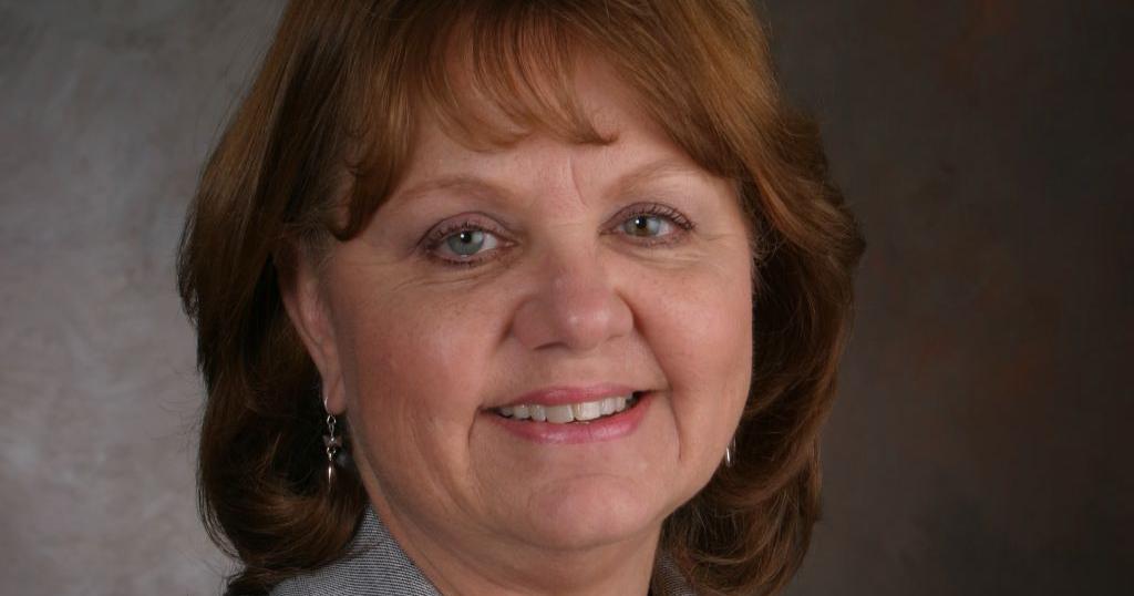 Tonya Cook Unitypoint UnityPoint Clinic gets new director