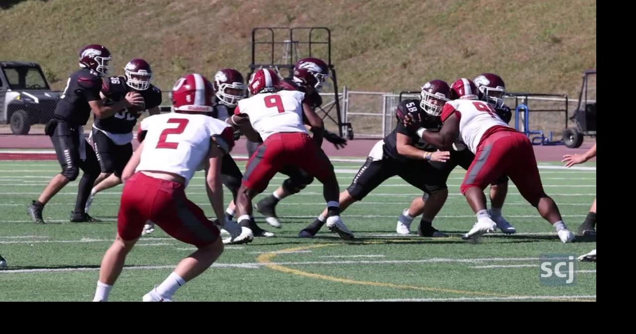 Morningside vs Hastings football action