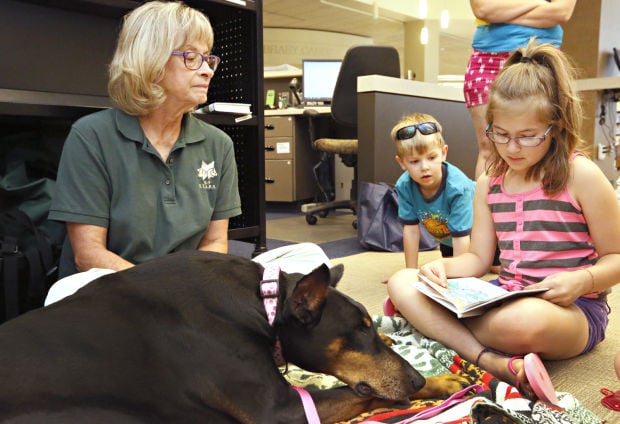 Read to Me summer reading program with S.T.A.R.S canines